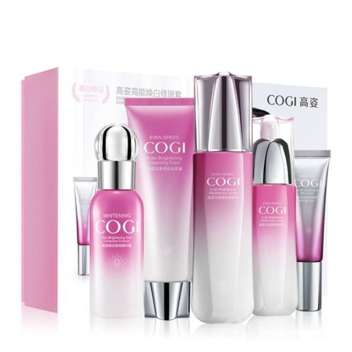 女性最愛的美妝品牌 精妝聯(lián)華化妝品帶來煥然一新的驚喜體驗